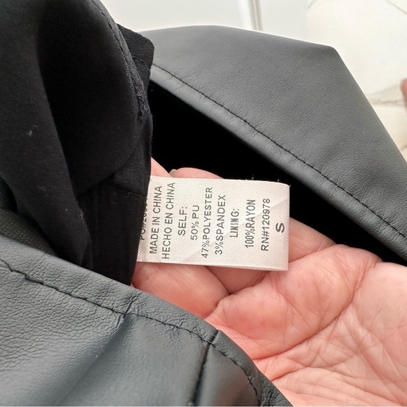 Fourteen and 9th Women’s Black Faux Leather Short Sleeve Mini Dress SZ S - Picture 8 of 12